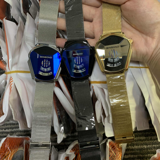 ساعة BINBOND - ديرها وحدك في الجزائر